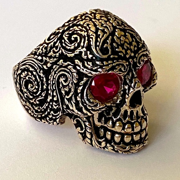 925 sterling silver bike biker skull ring red cz - Picture 3 of 6